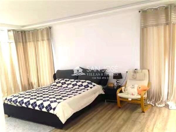 7 soveværelse Villa til salg i Matola med swimmingpool garage - € 992.000 (Ref: 8976329)