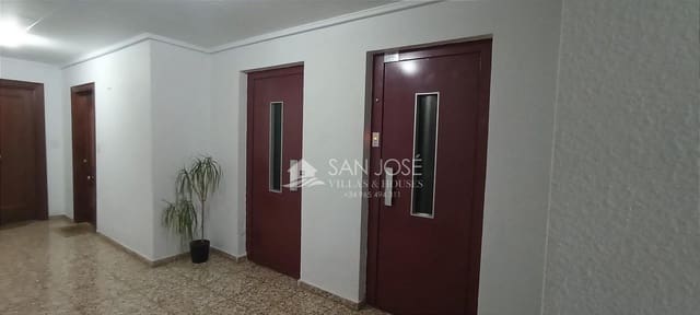 4 sypialnia Mieszkanie na sprzedaż w Elche / Elx - 175 513 € (Ref: 9001295)