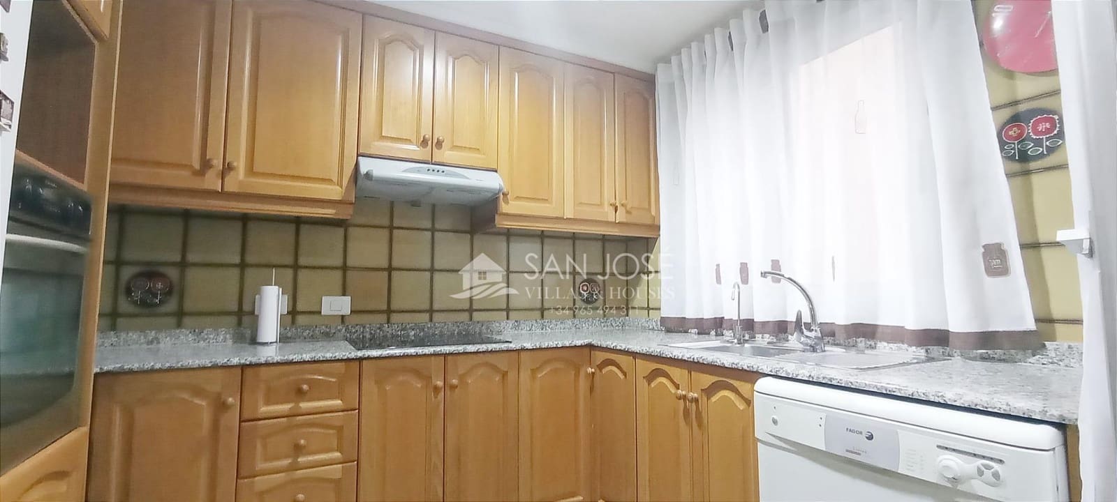 4 sypialnia Mieszkanie na sprzedaż w Elche / Elx - 175 513 € (Ref: 9001295)