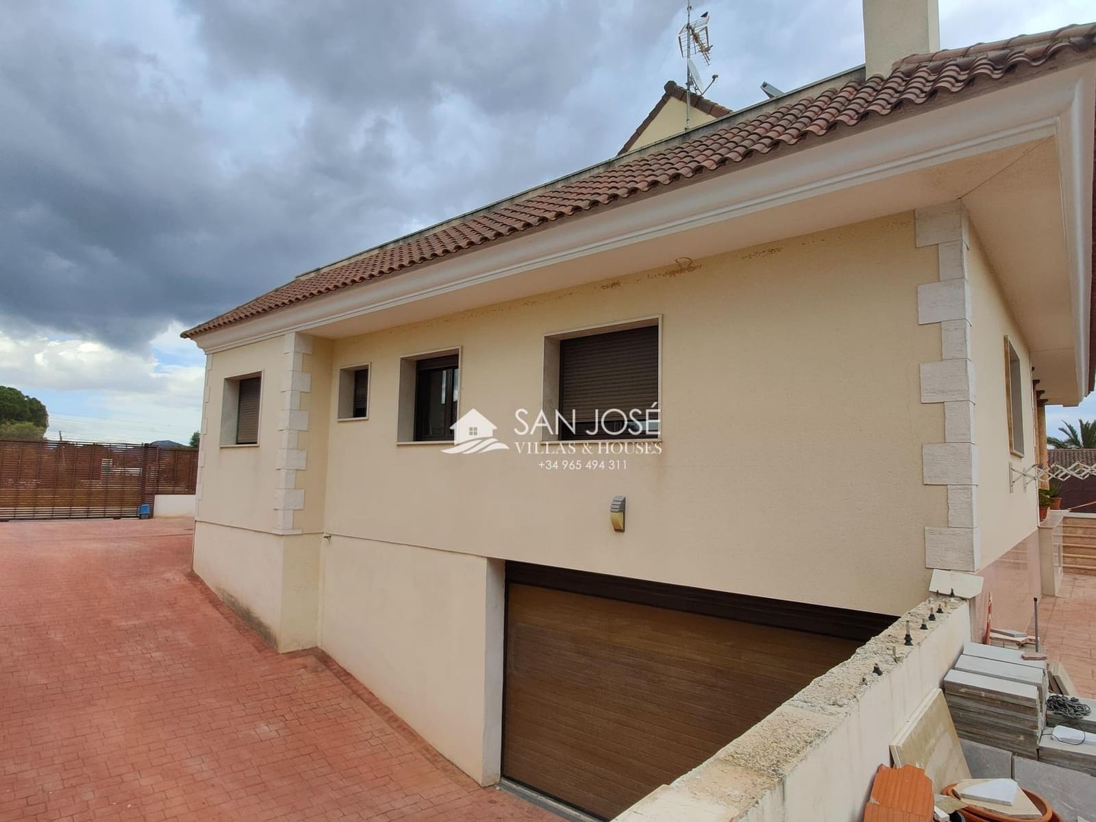 5 sypialnia Willa na sprzedaż w Aspe z basenem - 525 000 € (Ref: 9005329)