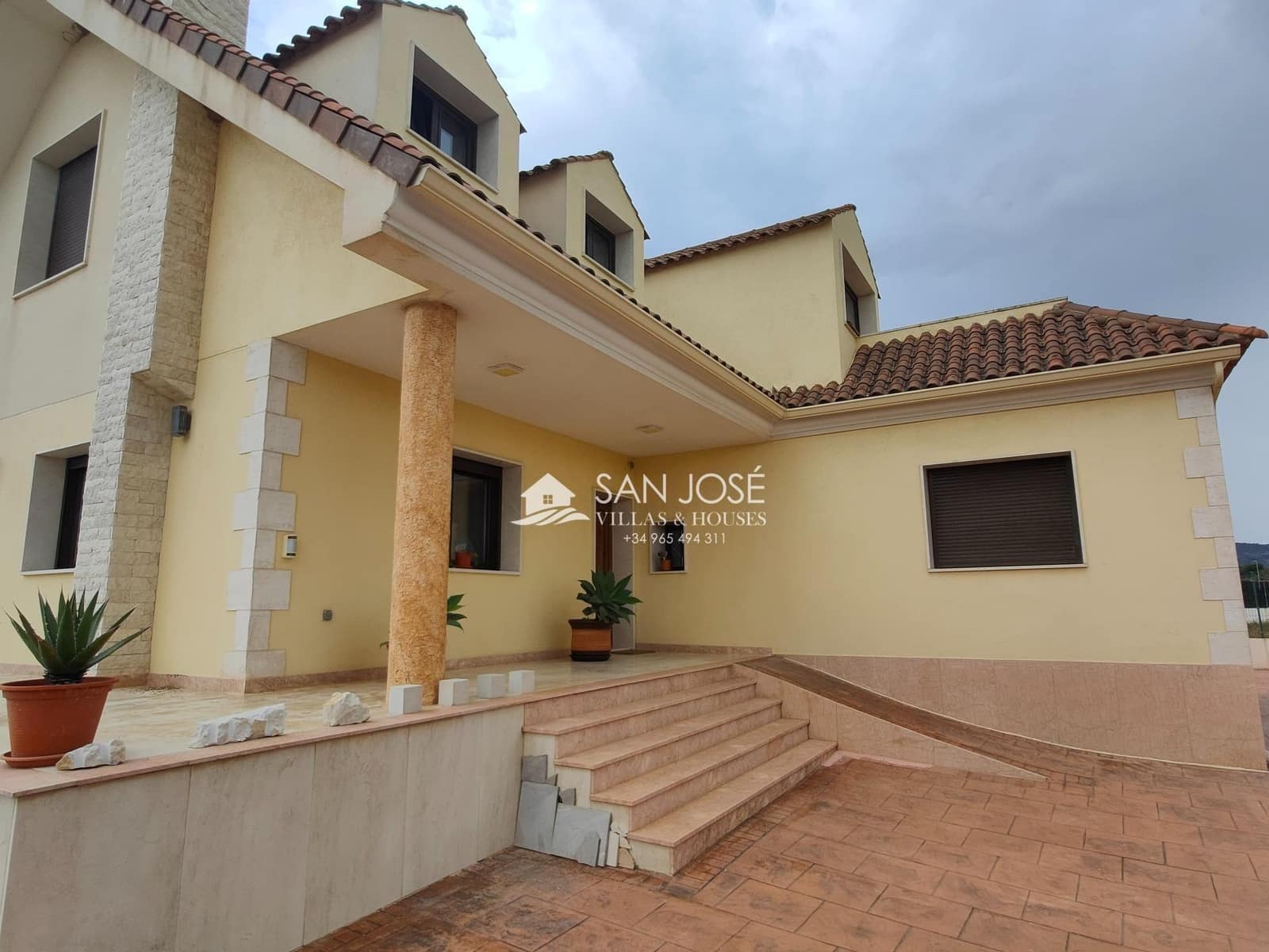 5 sypialnia Willa na sprzedaż w Aspe z basenem - 525 000 € (Ref: 9005329)