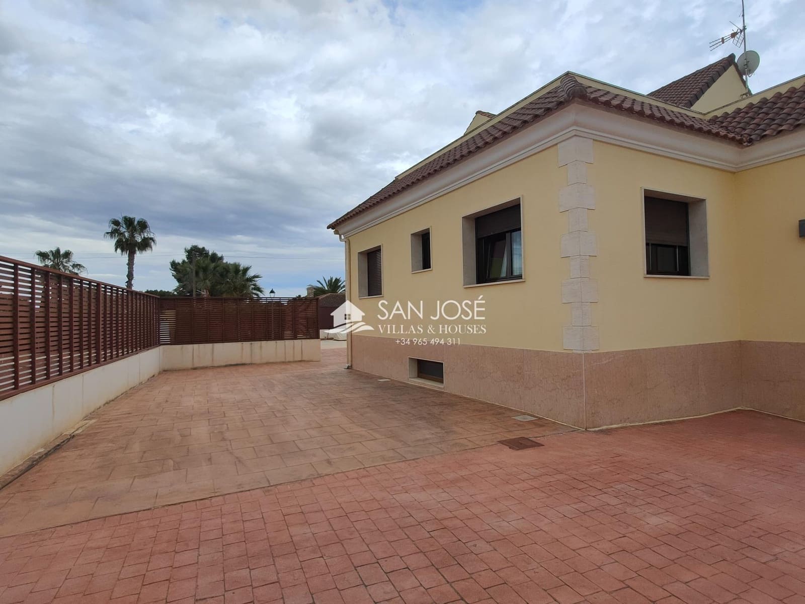 5 sypialnia Willa na sprzedaż w Aspe z basenem - 525 000 € (Ref: 9005329)