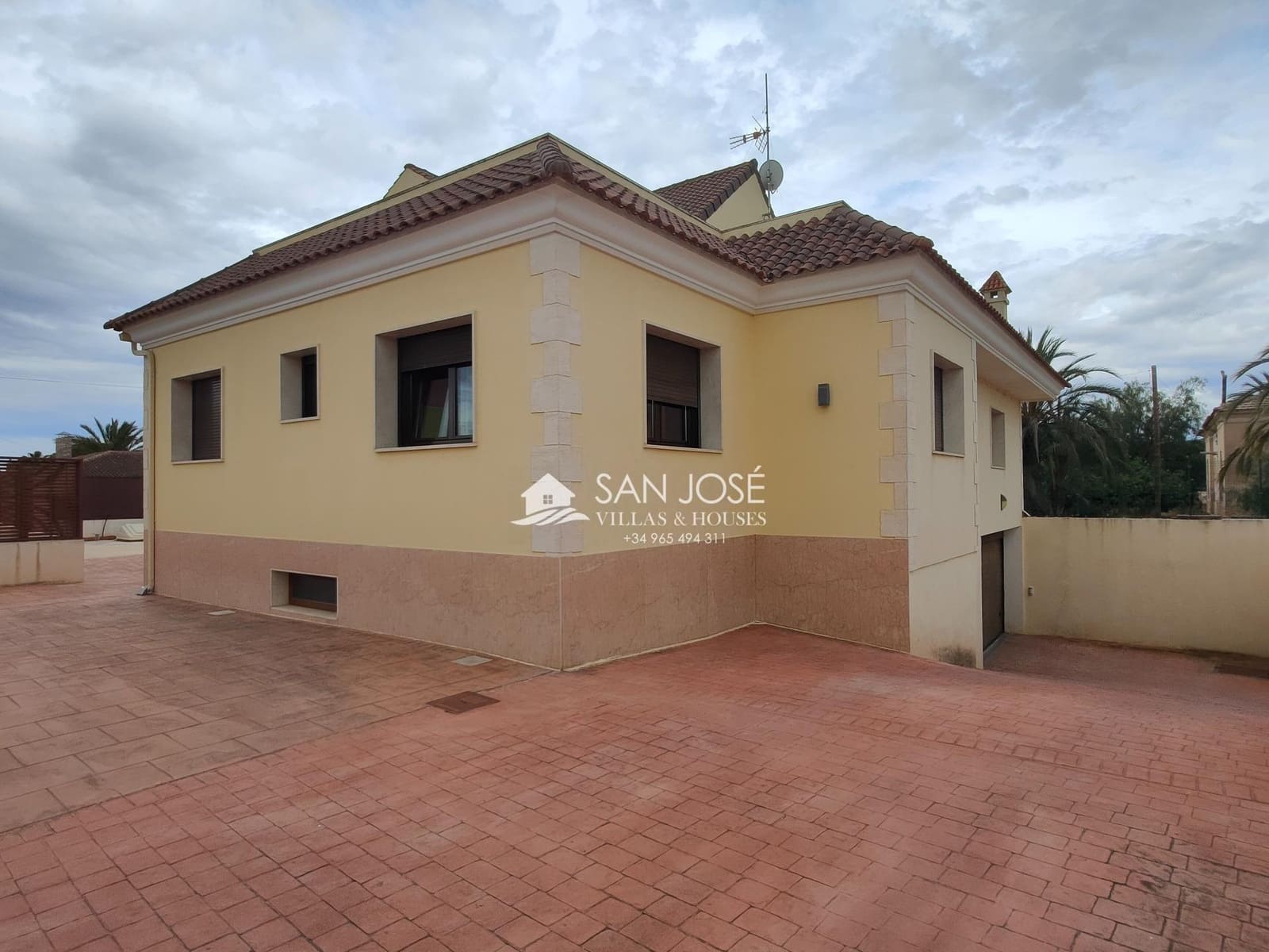 5 sypialnia Willa na sprzedaż w Aspe z basenem - 525 000 € (Ref: 9005329)