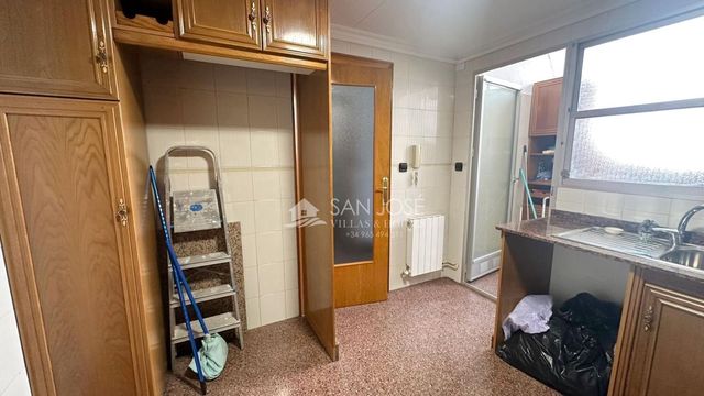 3 quarto Apartamento para arrendar em Aspe - 700 € (Ref: 9014537)