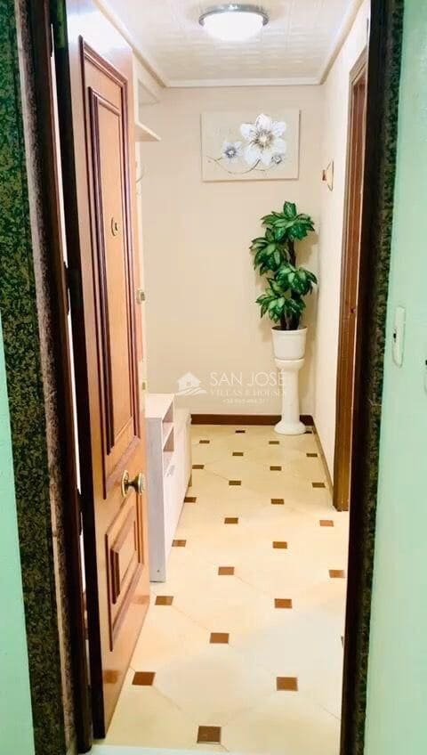 3 chambre Appartement à vendre à Novelda - 82 000 € (Ref: 9035930)