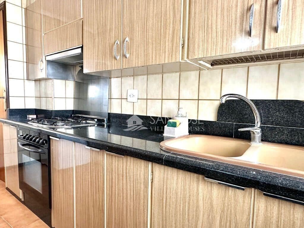 3 chambre Appartement à vendre à Novelda - 82 000 € (Ref: 9035930)