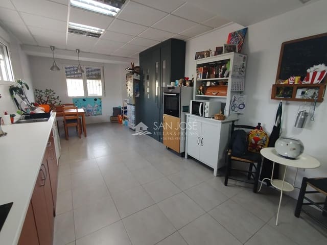 3 makuuhuone Paritalo myytävänä paikassa Orito, Monforte del Cid mukana 
autotalli - 419 000 € (Ref: 9036861)