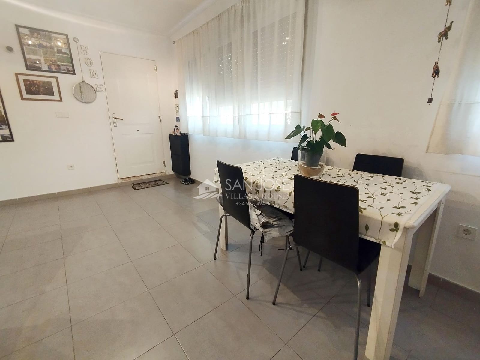 3 soverom Kjedet enebolig til salgs i Orito med garasje - € 419 000 (Ref: 9036861)