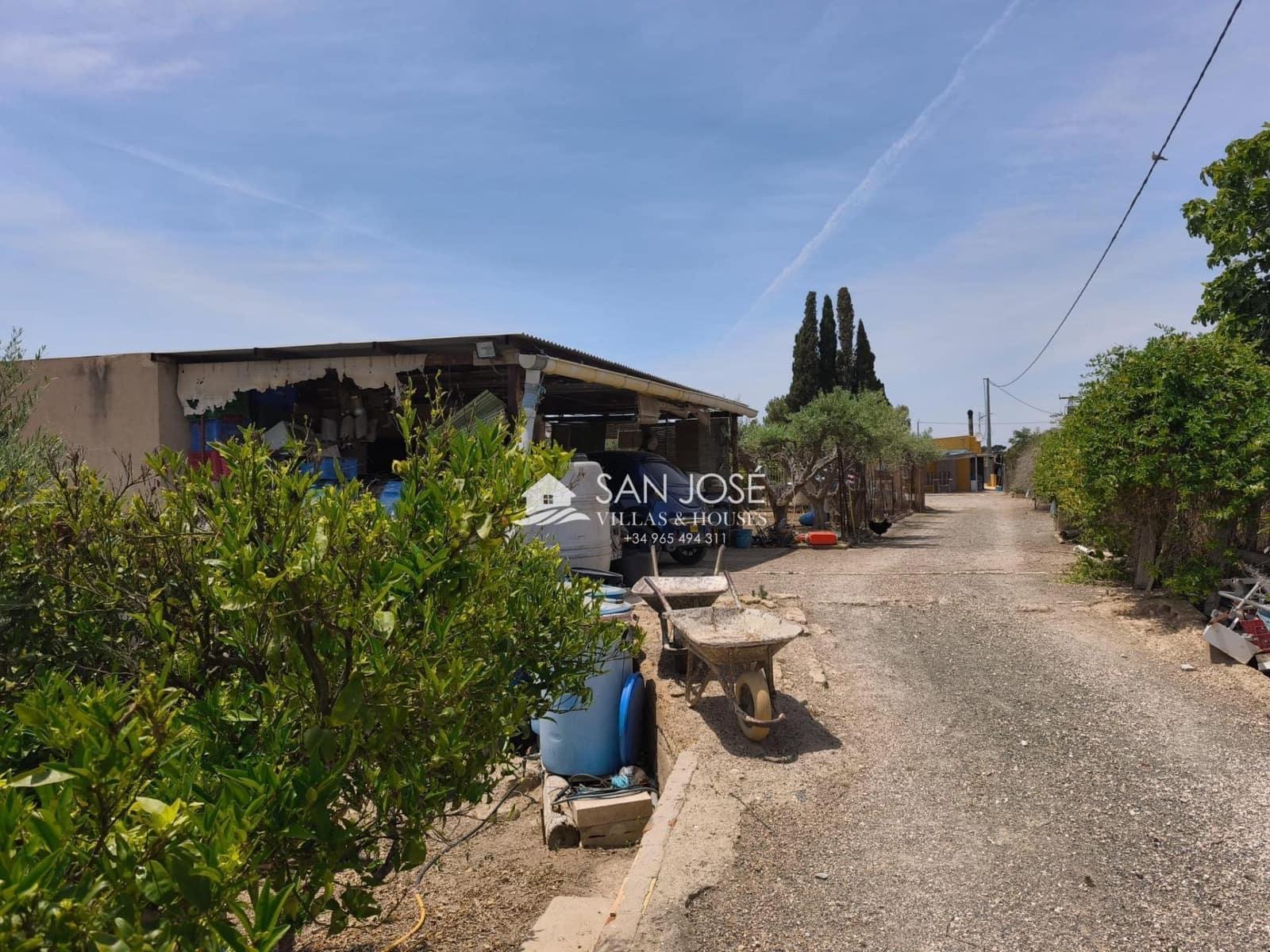 Chalet de 3 habitaciones en Aspe en venta con piscina - 143.000 € (Ref: 9042520)