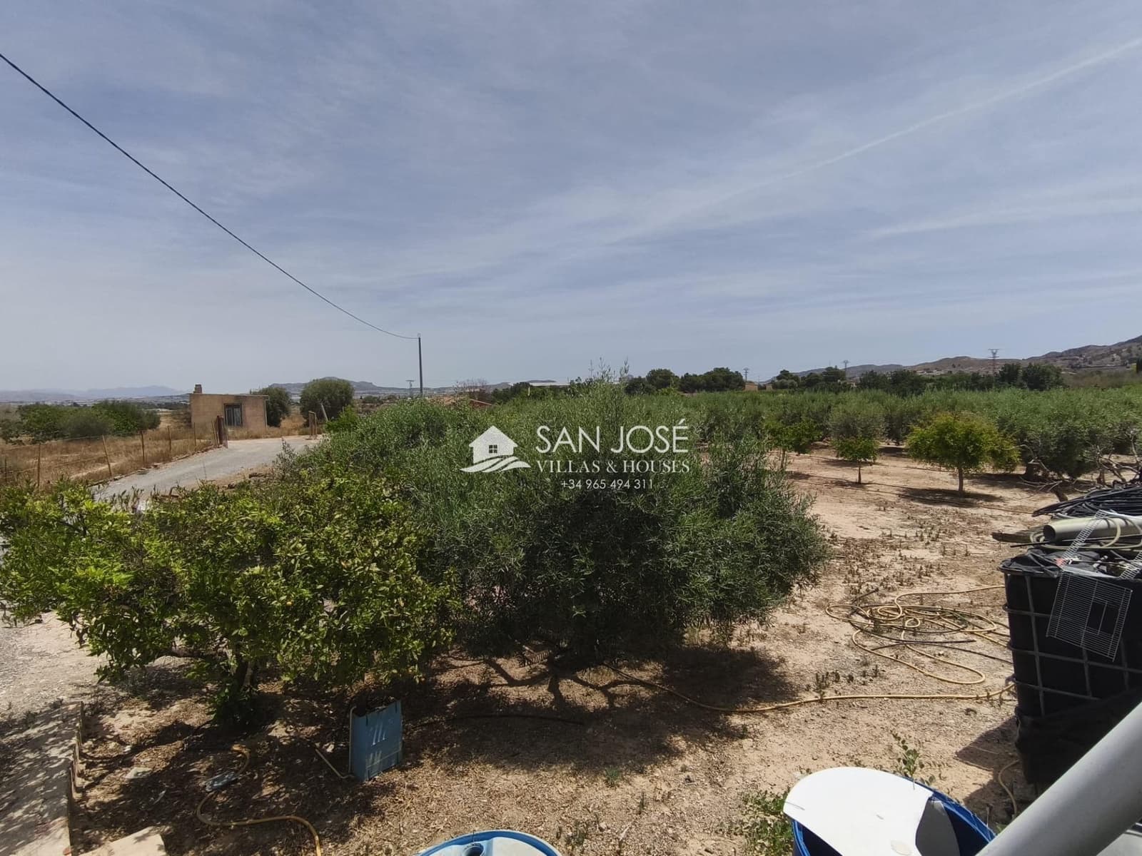 Chalet de 3 habitaciones en Aspe en venta con piscina - 143.000 € (Ref: 9042520)