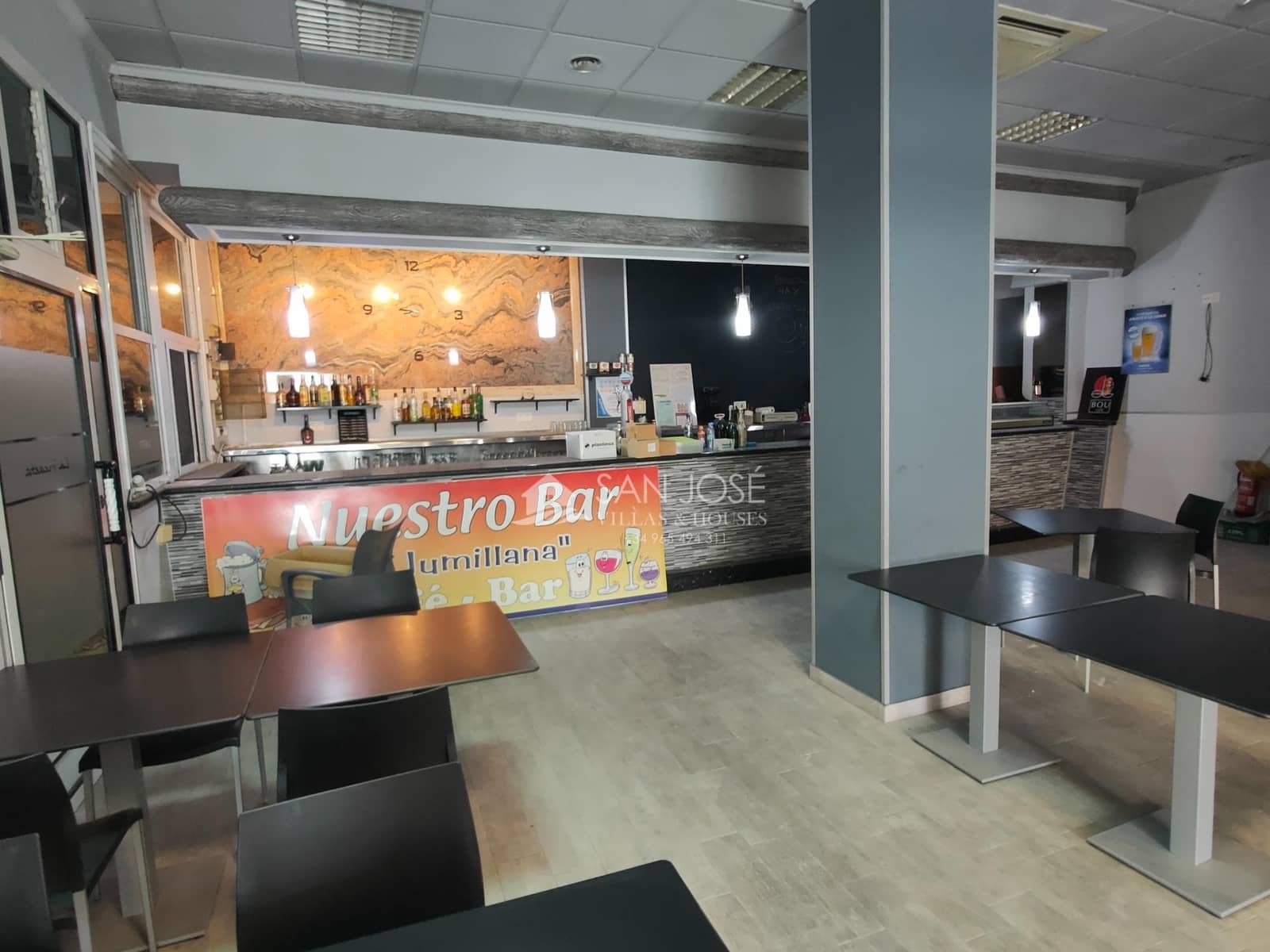 Erhverv til salg i Novelda - € 270.000 (Ref: 9049064)