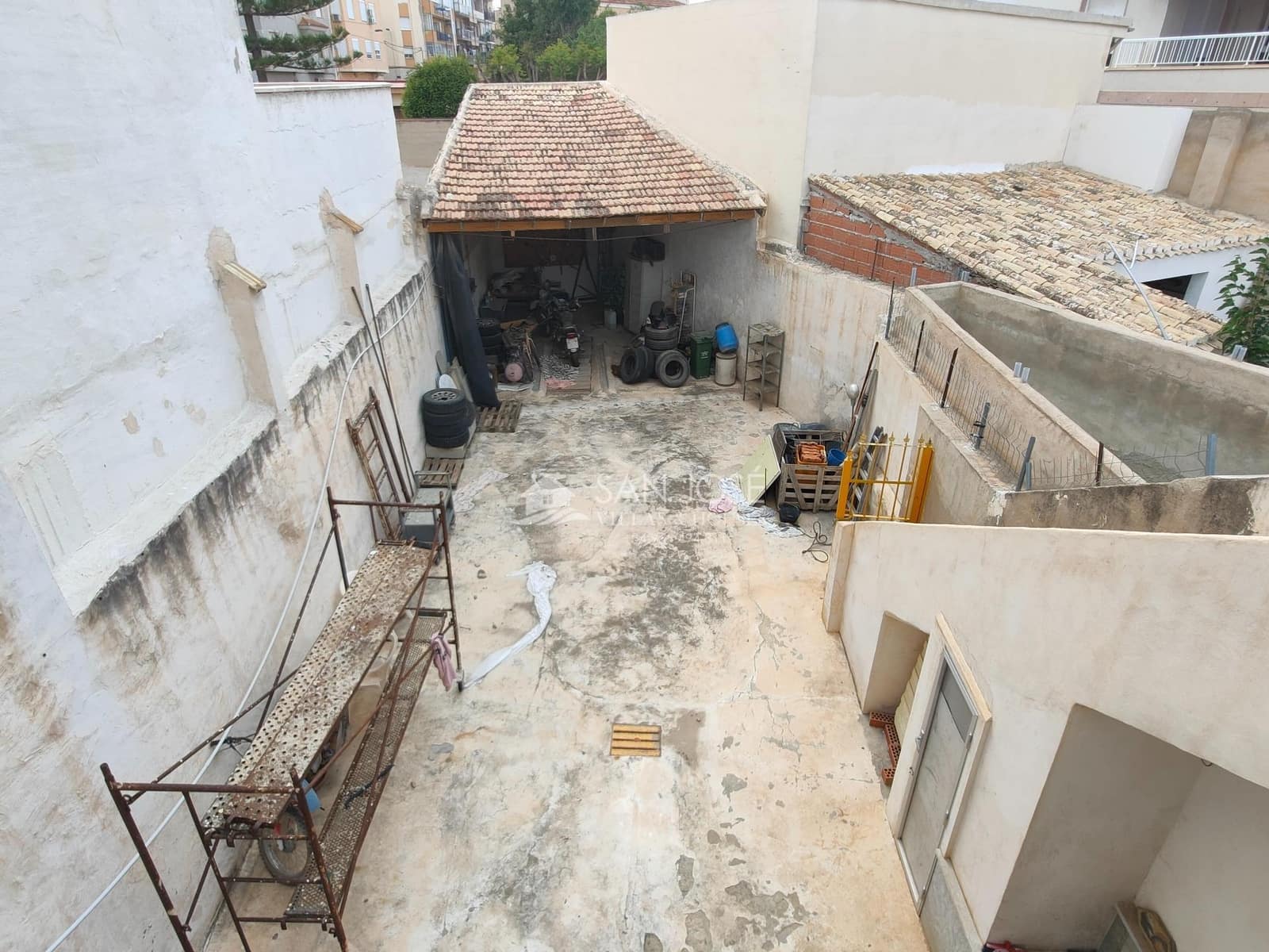 4 soveværelse Byhus til salg i Novelda med garage - € 157.260 (Ref: 9049065)