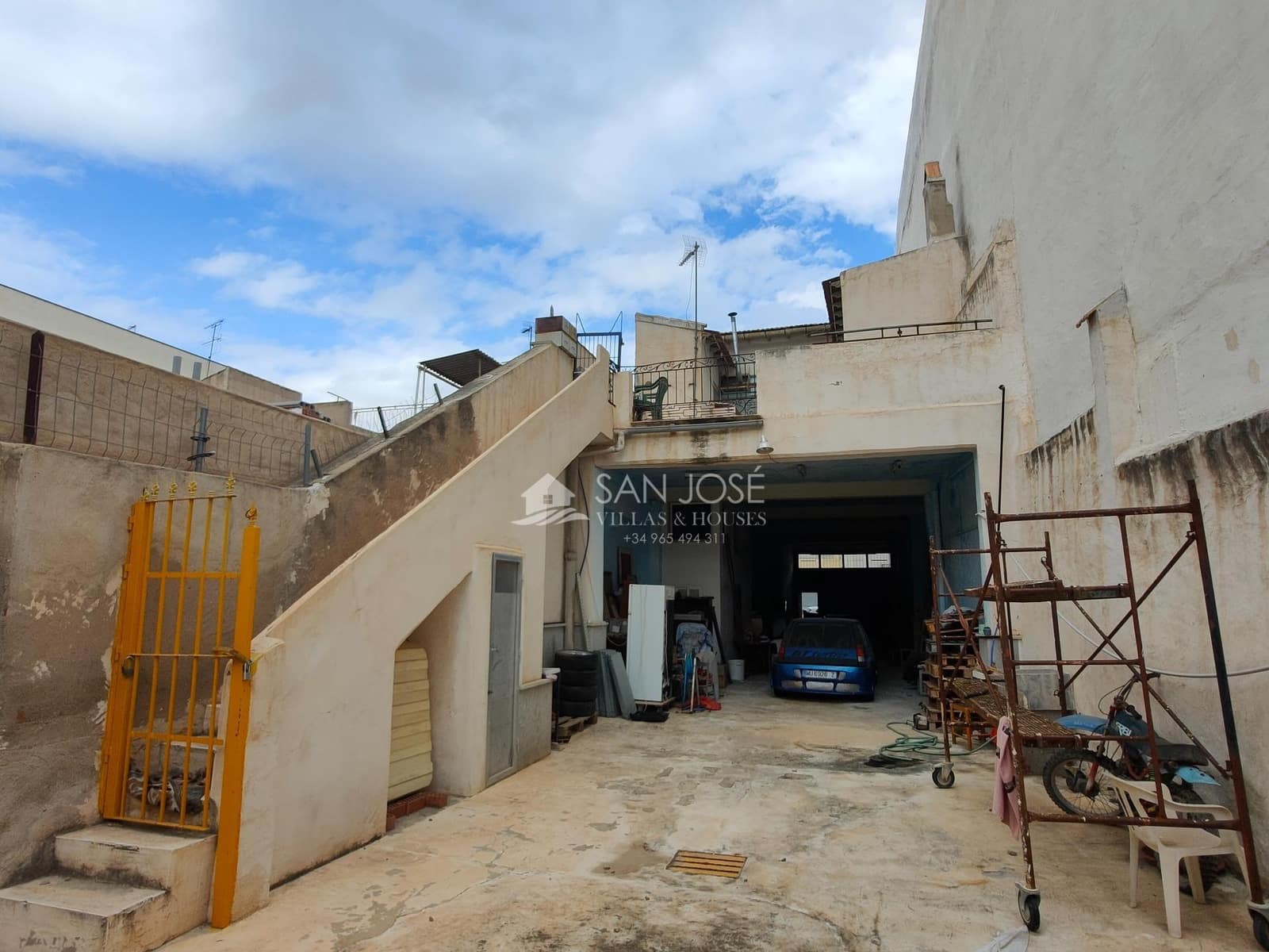 4 soveværelse Byhus til salg i Novelda med garage - € 157.260 (Ref: 9049065)