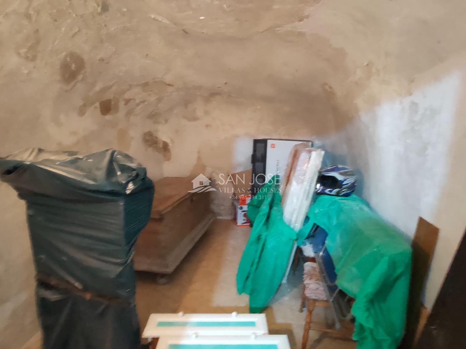 2 soveværelse Hulehus til salg i Aspe med garage - € 96.000 (Ref: 9062589)