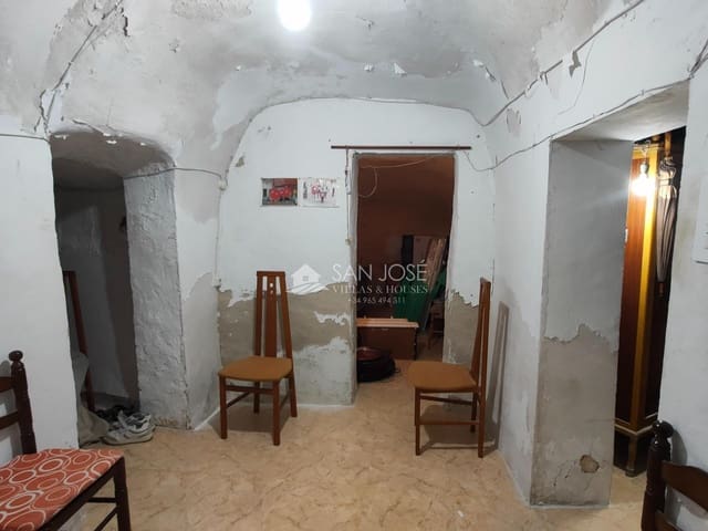 2 soverom Grottehus til salgs i Aspe med garasje - € 96 000 (Ref: 9062589)