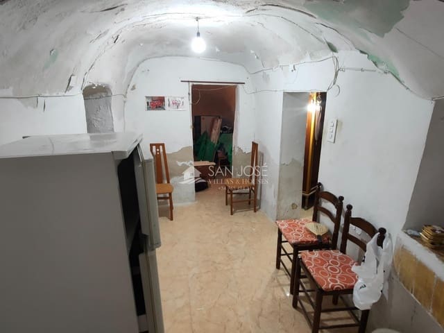 2 soverom Grottehus til salgs i Aspe med garasje - € 96 000 (Ref: 9062589)