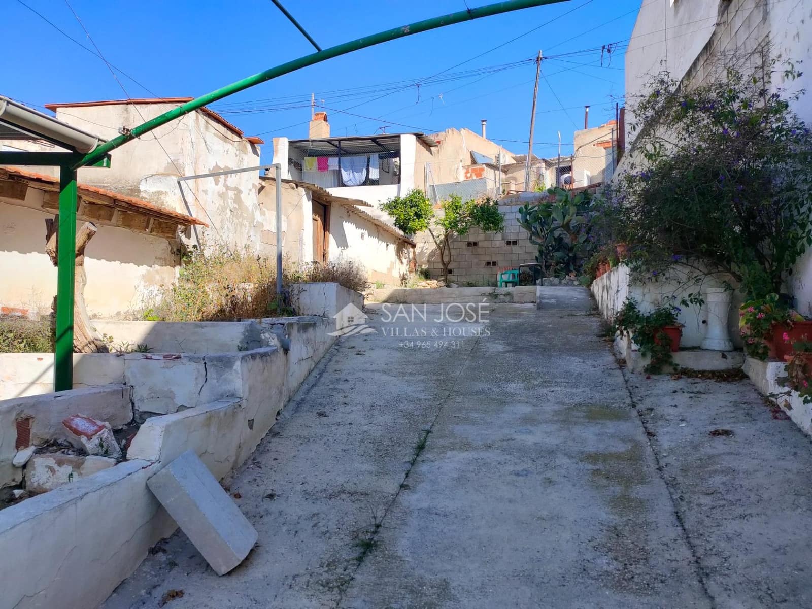 2 soveværelse Hulehus til salg i Aspe med garage - € 96.000 (Ref: 9062589)