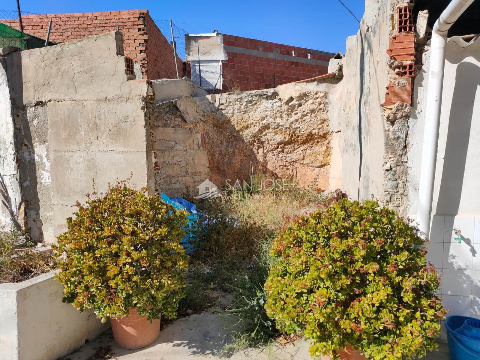 2 soveværelse Hulehus til salg i Aspe med garage - € 96.000 (Ref: 9062589)