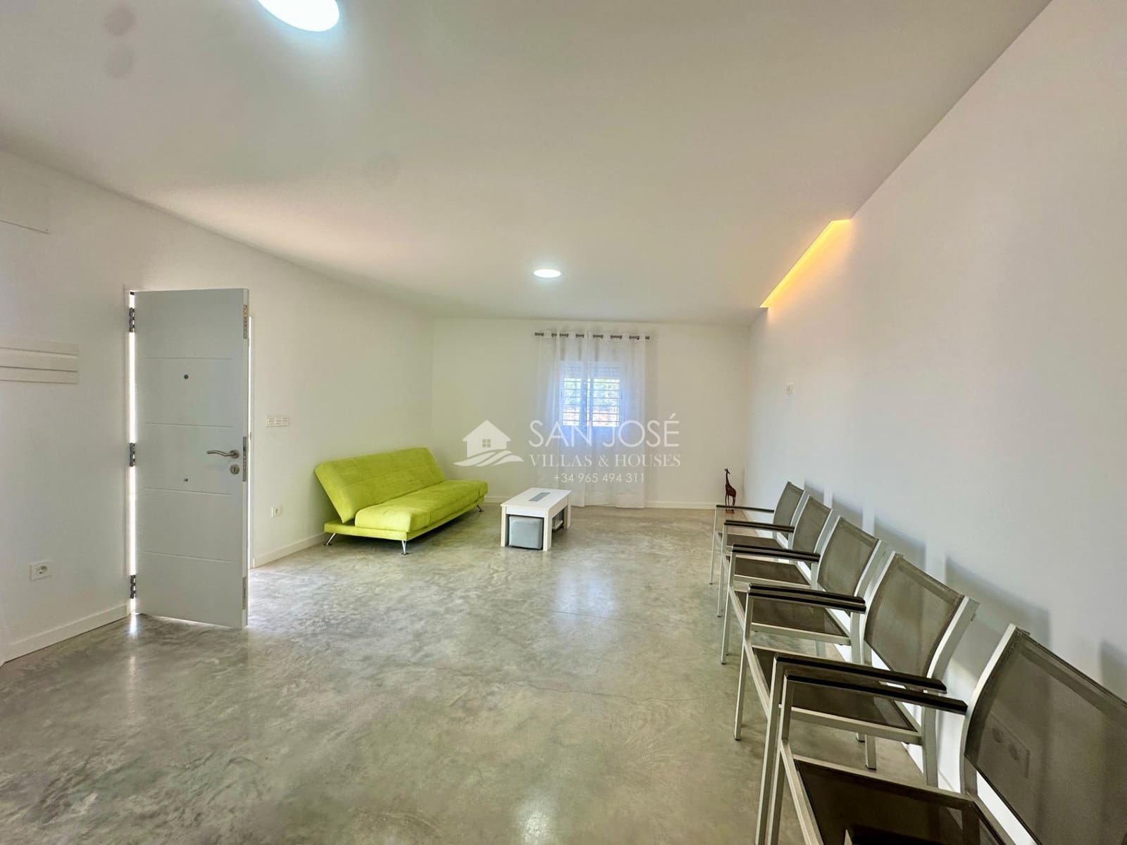 3 quarto Moradia para arrendar em Aspe - 1 500 € (Ref: 9075828)
