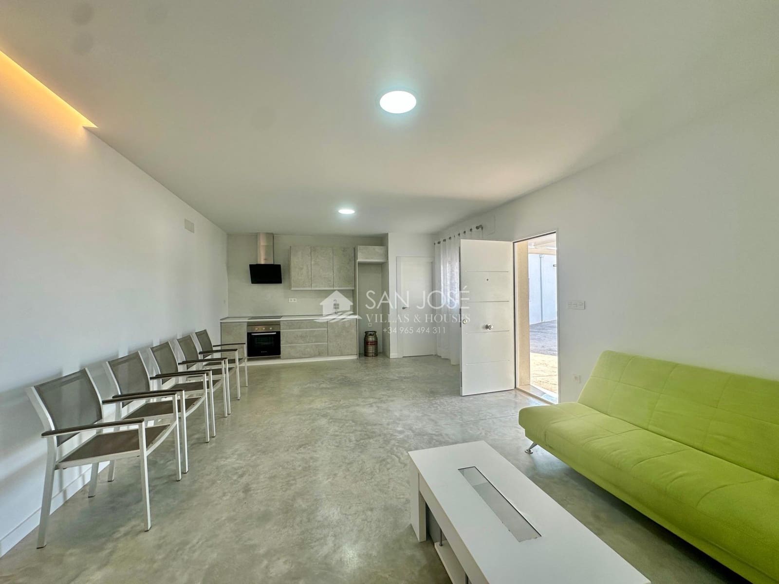 3 quarto Moradia para arrendar em Aspe - 1 500 € (Ref: 9075828)