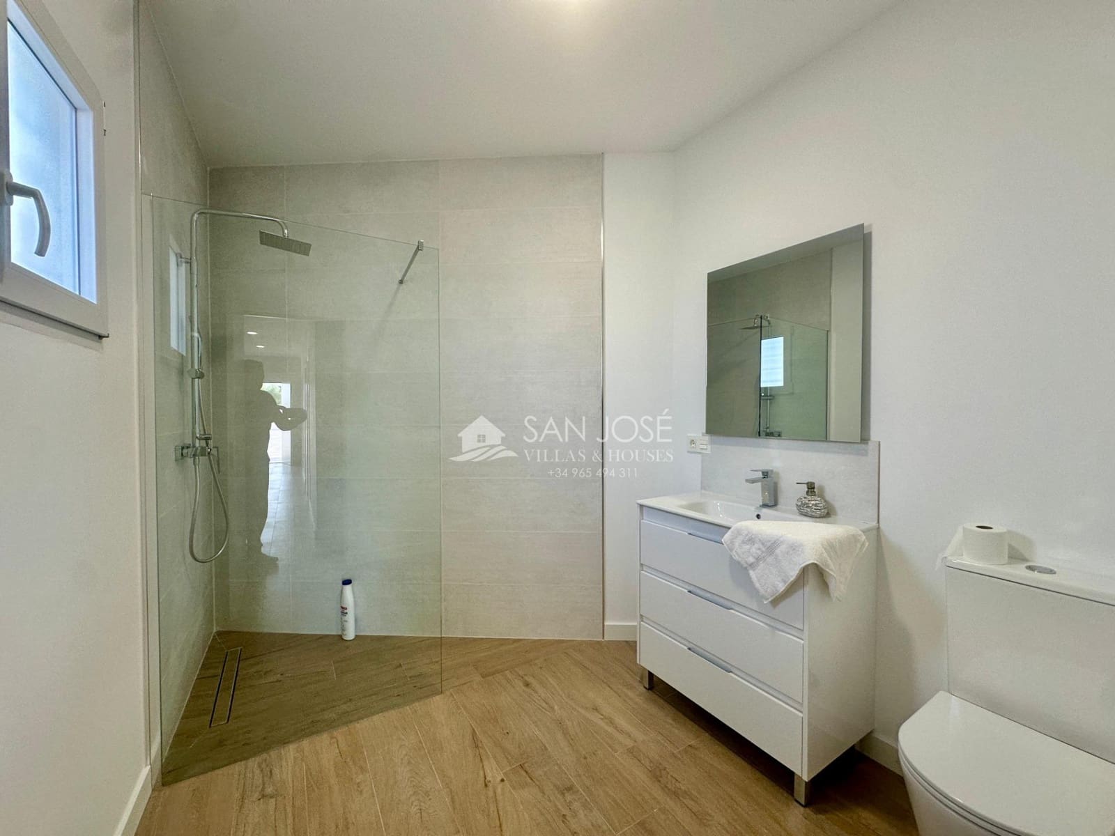 3 quarto Moradia para arrendar em Aspe - 1 500 € (Ref: 9075828)