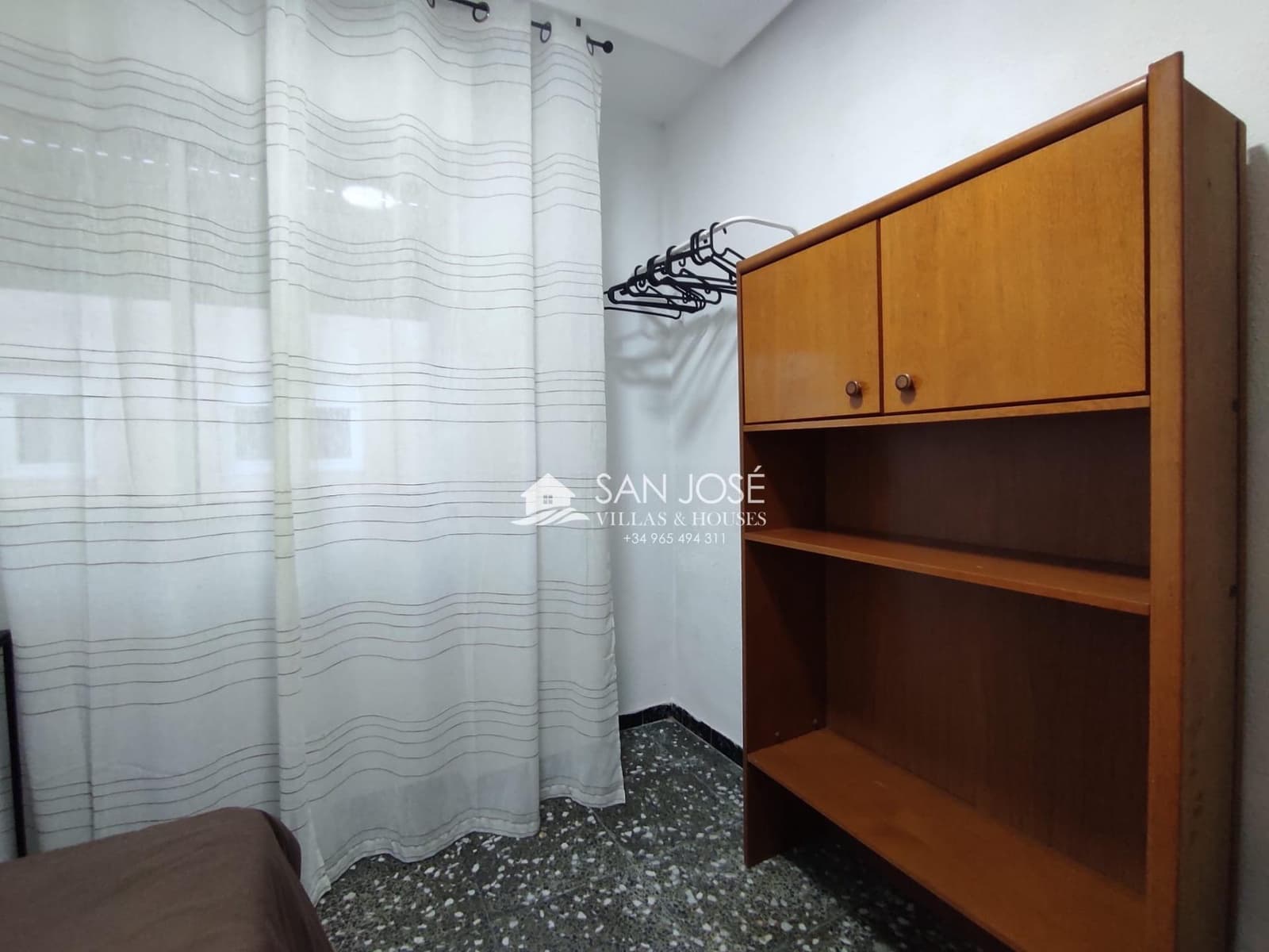 3 bedroom Flat for sale in Novelda - € 110,000 (Ref: 9132576)