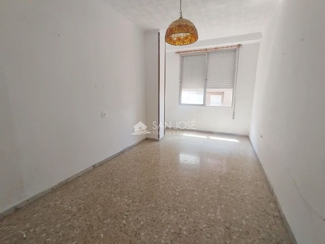 4 soverom Leilighet til salgs i Novelda med garasje - € 125 000 (Ref: 9174879)