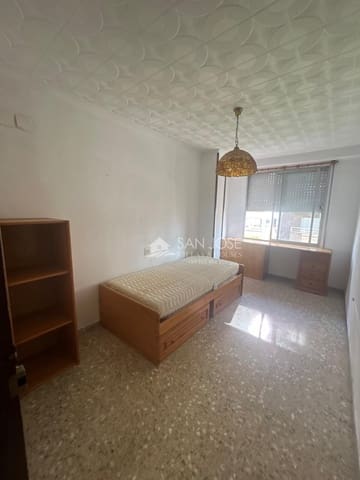 4 soverom Leilighet til salgs i Novelda med garasje - € 125 000 (Ref: 9174879)