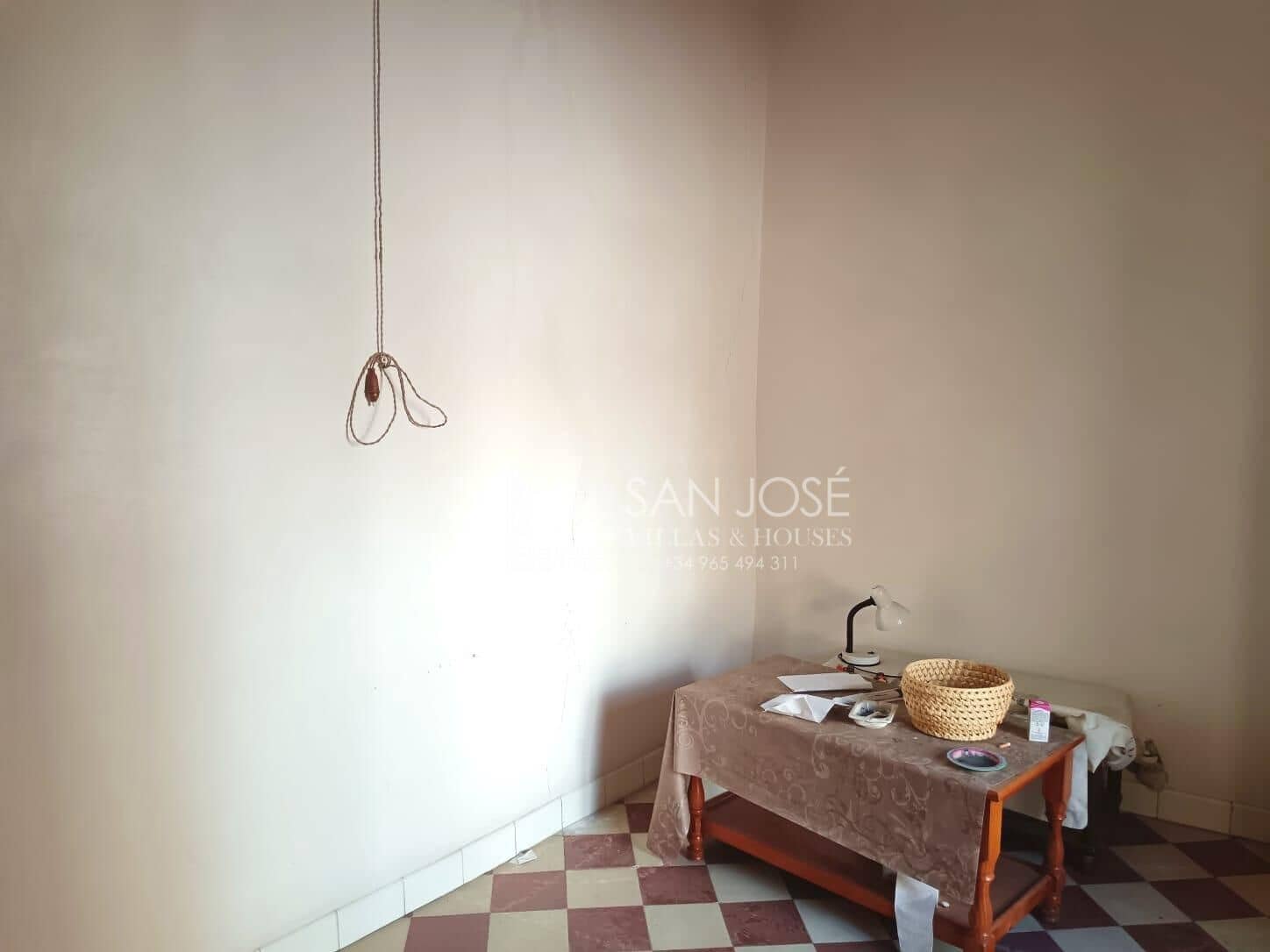 6 soverom Hus til salgs i Aspe - € 96 000 (Ref: 9209507)