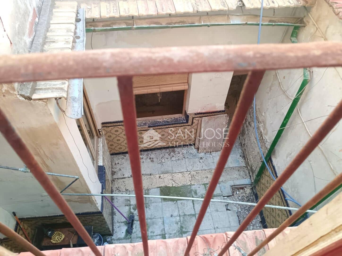 6 soverom Hus til salgs i Aspe - € 96 000 (Ref: 9209507)