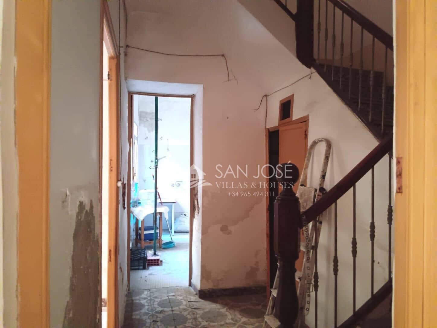 6 soverom Hus til salgs i Aspe - € 96 000 (Ref: 9209507)