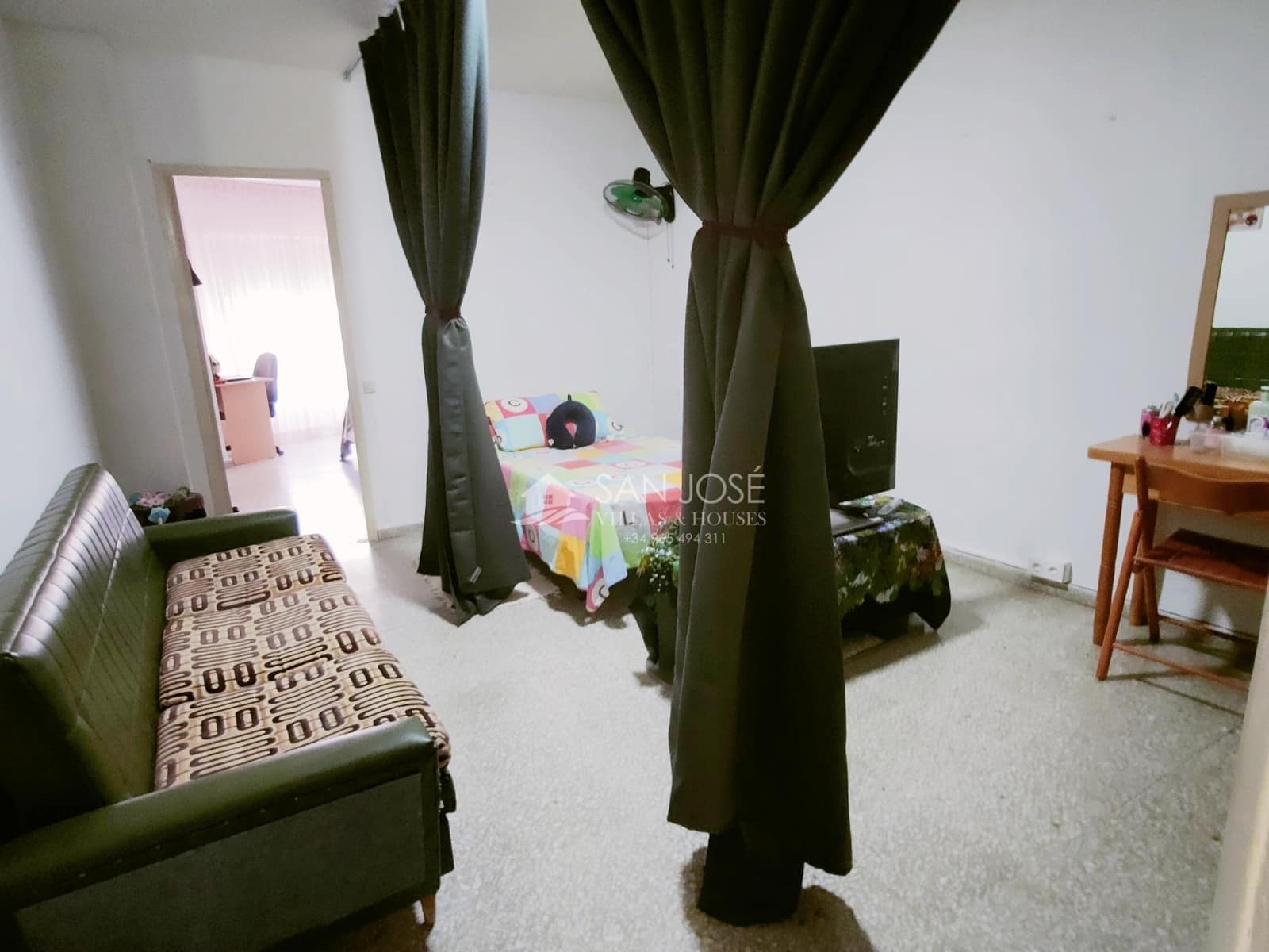 5 soverom Leilighet til salgs i Aspe - € 190 000 (Ref: 9220172)