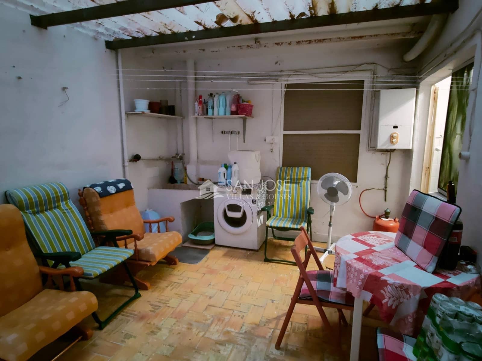 5 soverom Leilighet til salgs i Aspe - € 190 000 (Ref: 9220172)