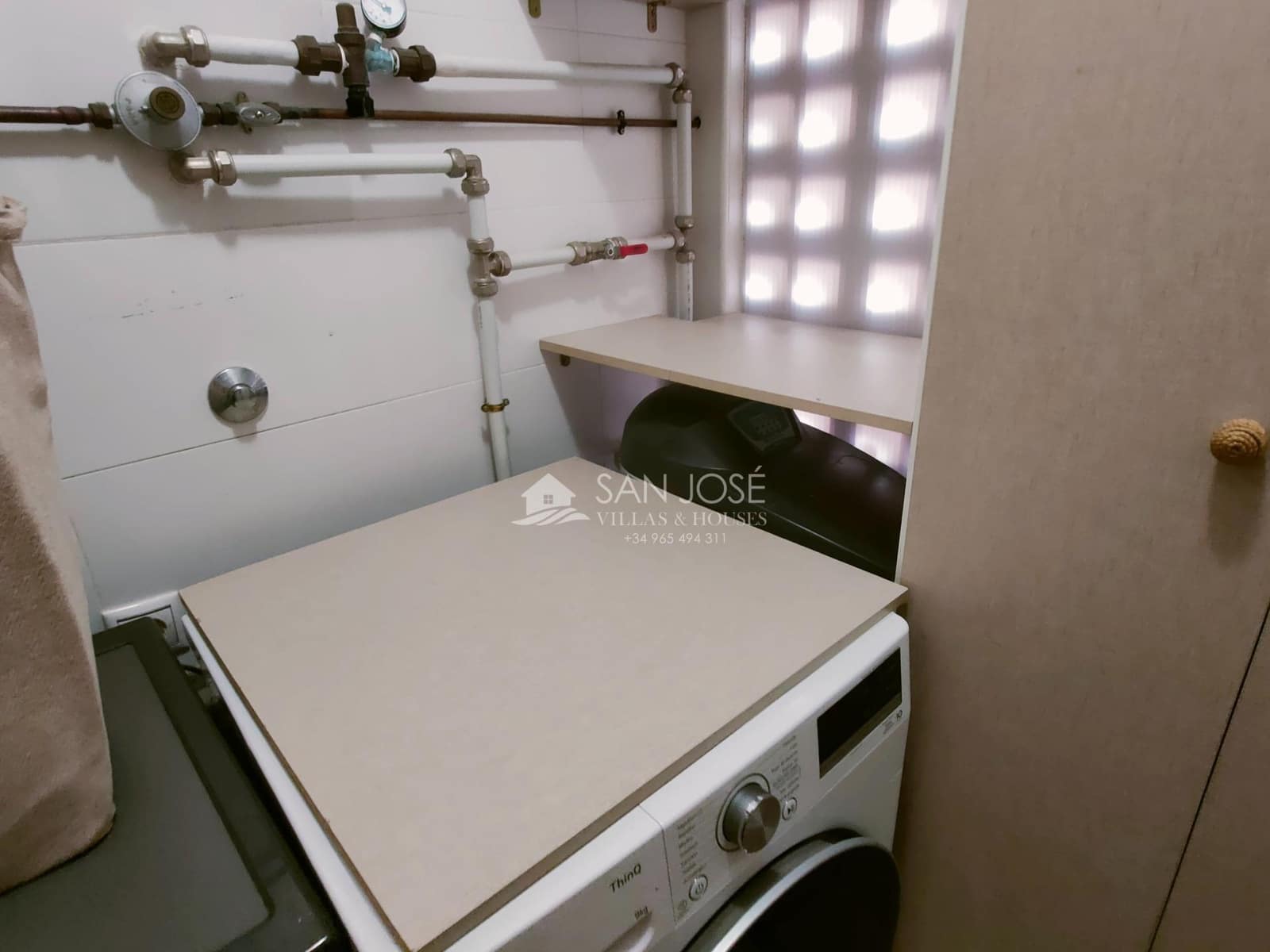 3 soveværelse Villa til salg i Monforte del Cid med swimmingpool - € 315.000 (Ref: 9236772)