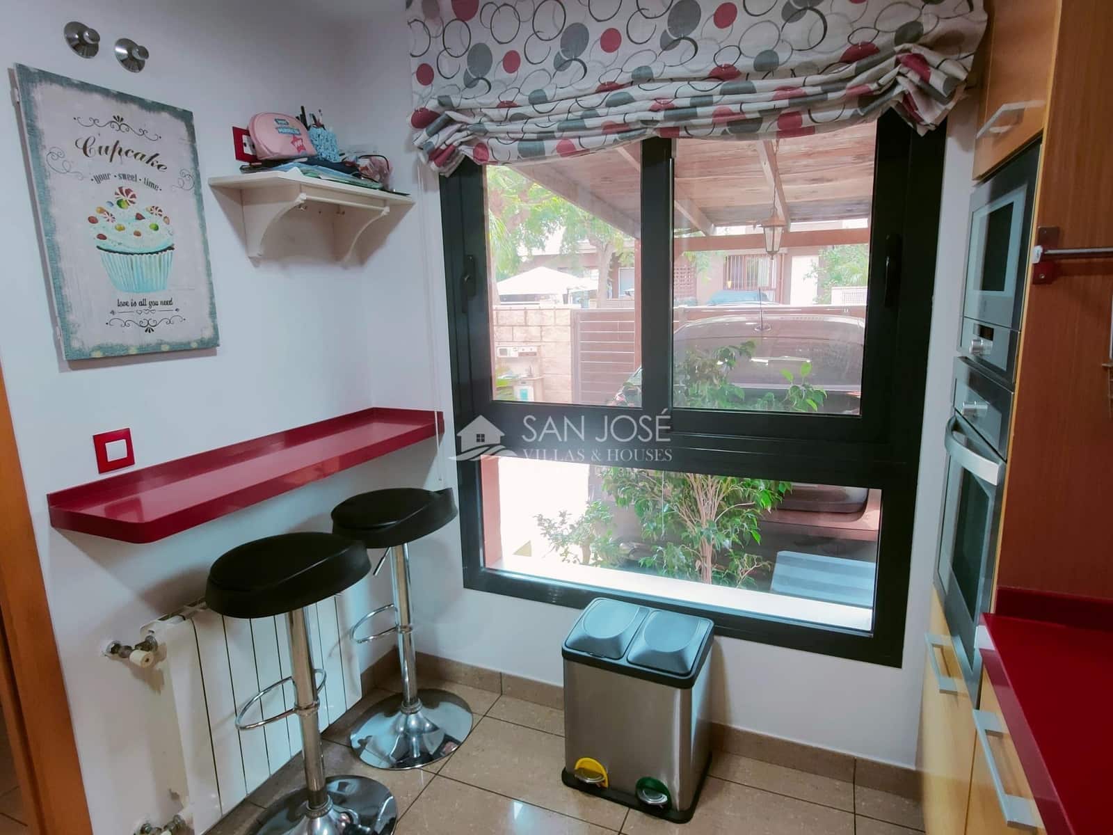 3 soveværelse Villa til salg i Monforte del Cid med swimmingpool - € 315.000 (Ref: 9236772)