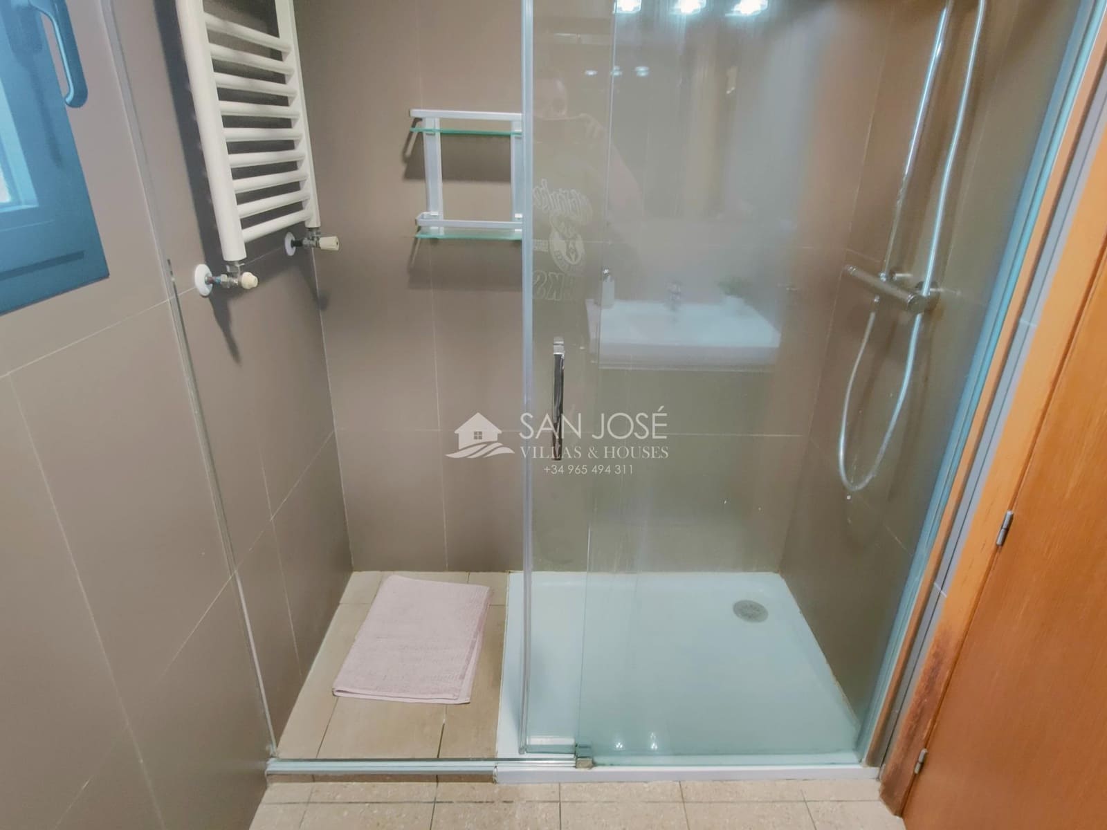 3 soveværelse Villa til salg i Monforte del Cid med swimmingpool - € 315.000 (Ref: 9236772)