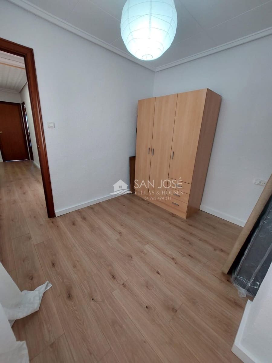 3 Zimmer Wohnung zu vermieten in Aspe - 600 € (Ref: 9236774)