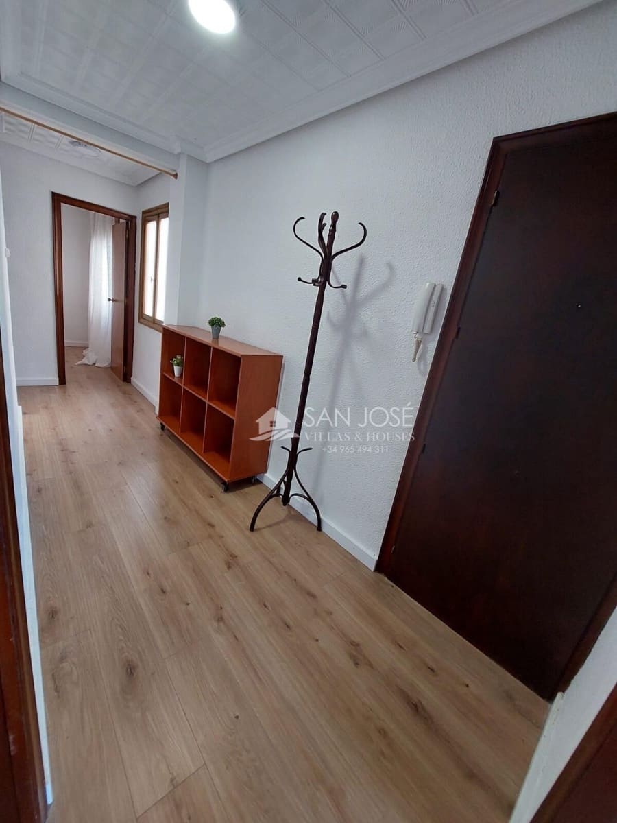 3 Zimmer Wohnung zu vermieten in Aspe - 600 € (Ref: 9236774)