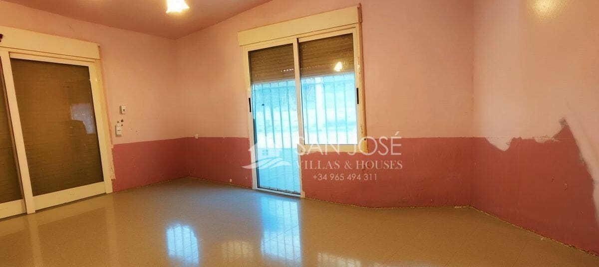 Chalet de 3 habitaciones en Monóvar / Monóver en venta con piscina - 190.000 € (Ref: 9240267)