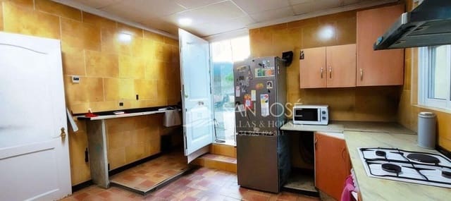 Chalet de 3 habitaciones en Monóvar / Monóver en venta con piscina - 190.000 € (Ref: 9240267)