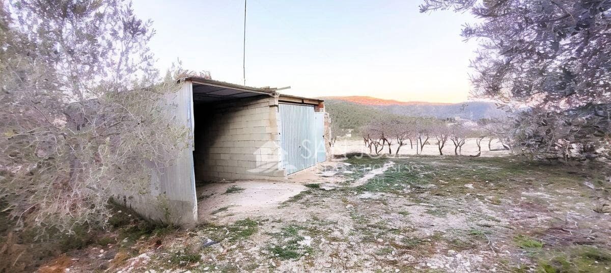 Chalet de 3 habitaciones en Monóvar / Monóver en venta con piscina - 190.000 € (Ref: 9240267)