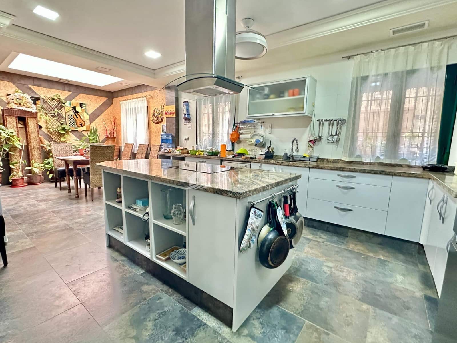 4 soveværelse Byhus til salg i Aspe - € 420.000 (Ref: 9240271)