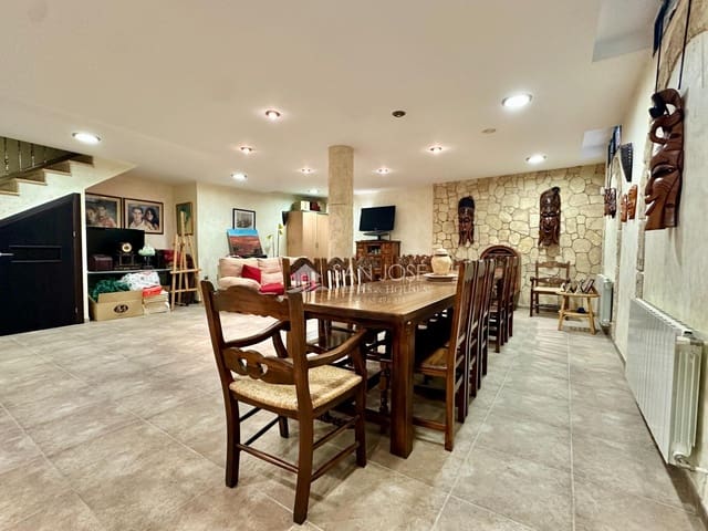 4 soverom Hus til salgs i Aspe - € 420 000 (Ref: 9240271)