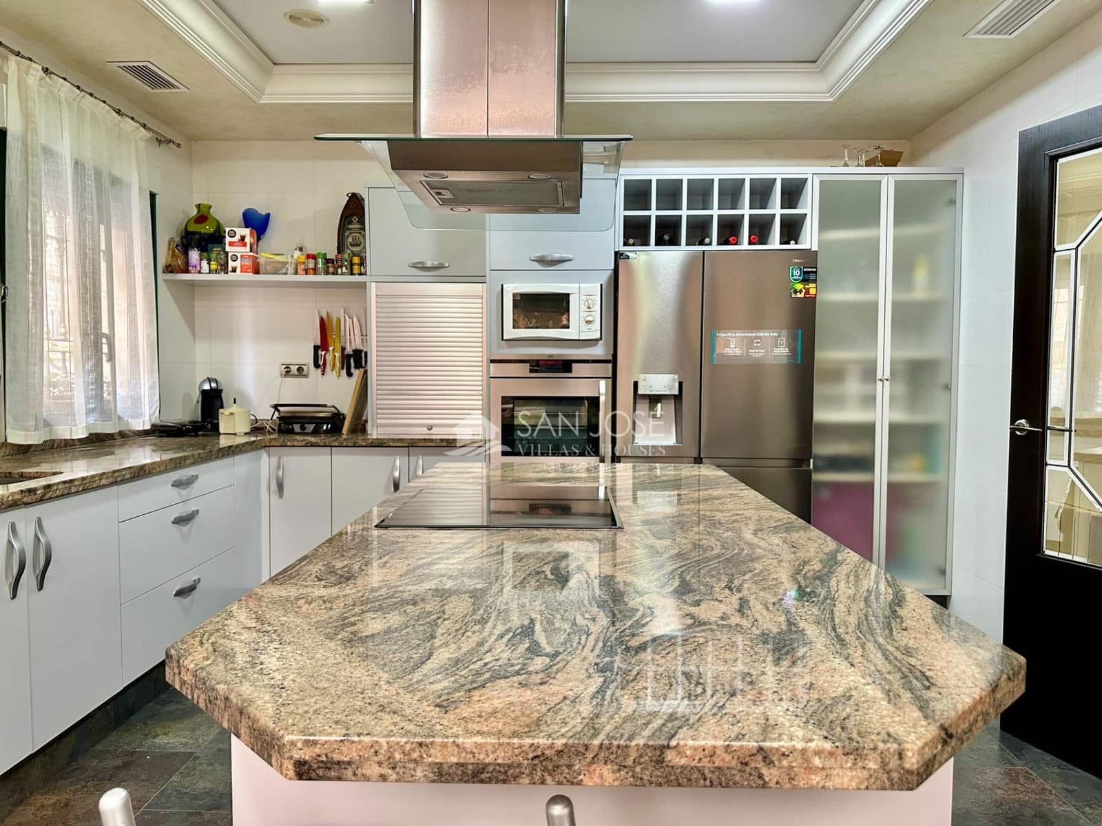 4 soveværelse Byhus til salg i Aspe - € 420.000 (Ref: 9240271)