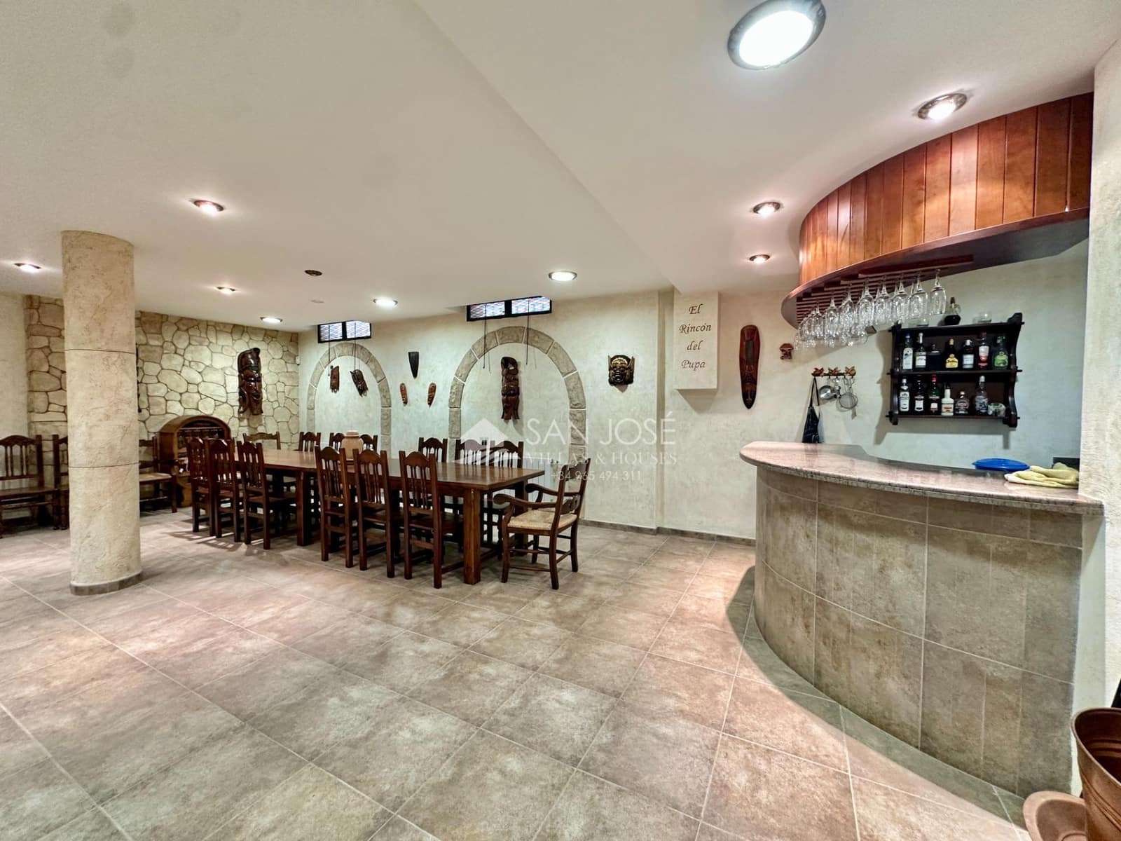 4 soveværelse Byhus til salg i Aspe - € 420.000 (Ref: 9240271)