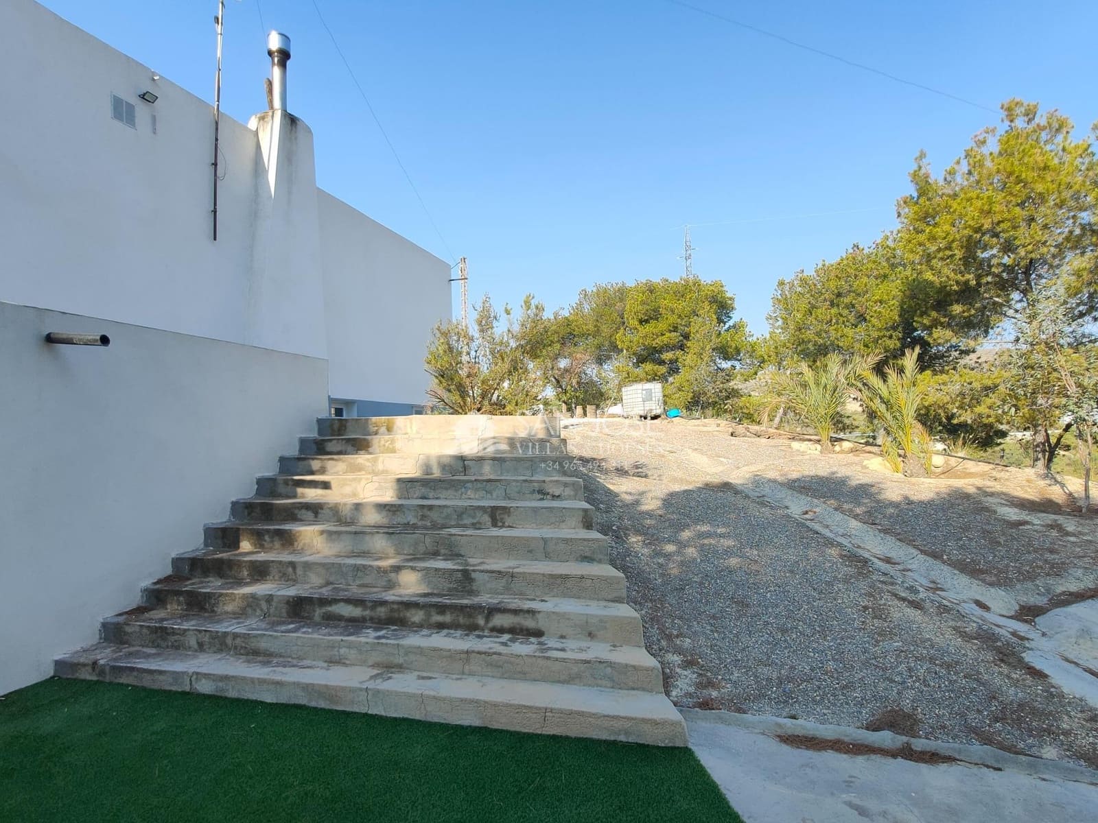 Chalet de 4 habitaciones en Elche / Elx en venta - 310.000 € (Ref: 9252287)