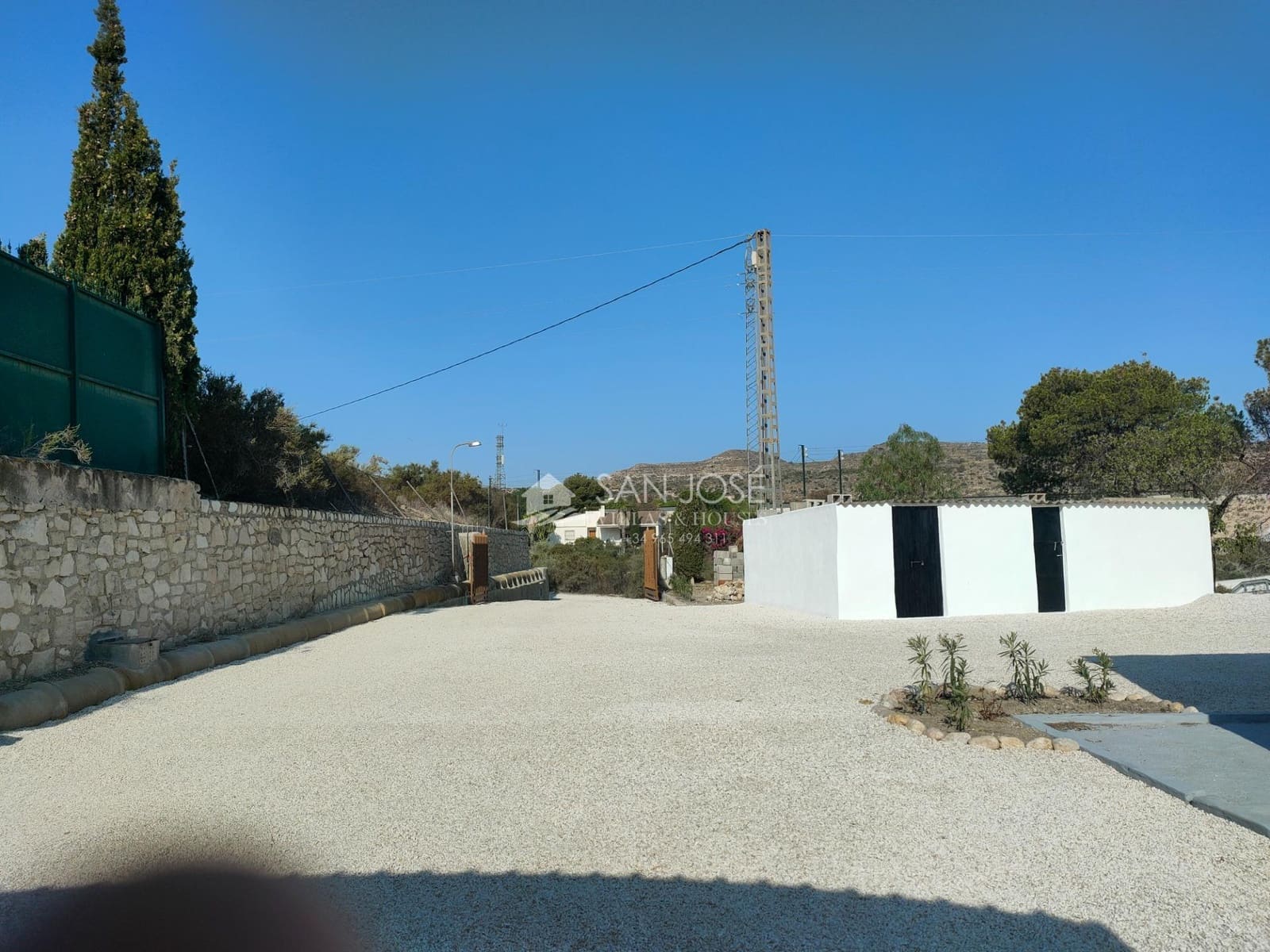 Chalet de 4 habitaciones en Elche / Elx en venta - 310.000 € (Ref: 9252287)