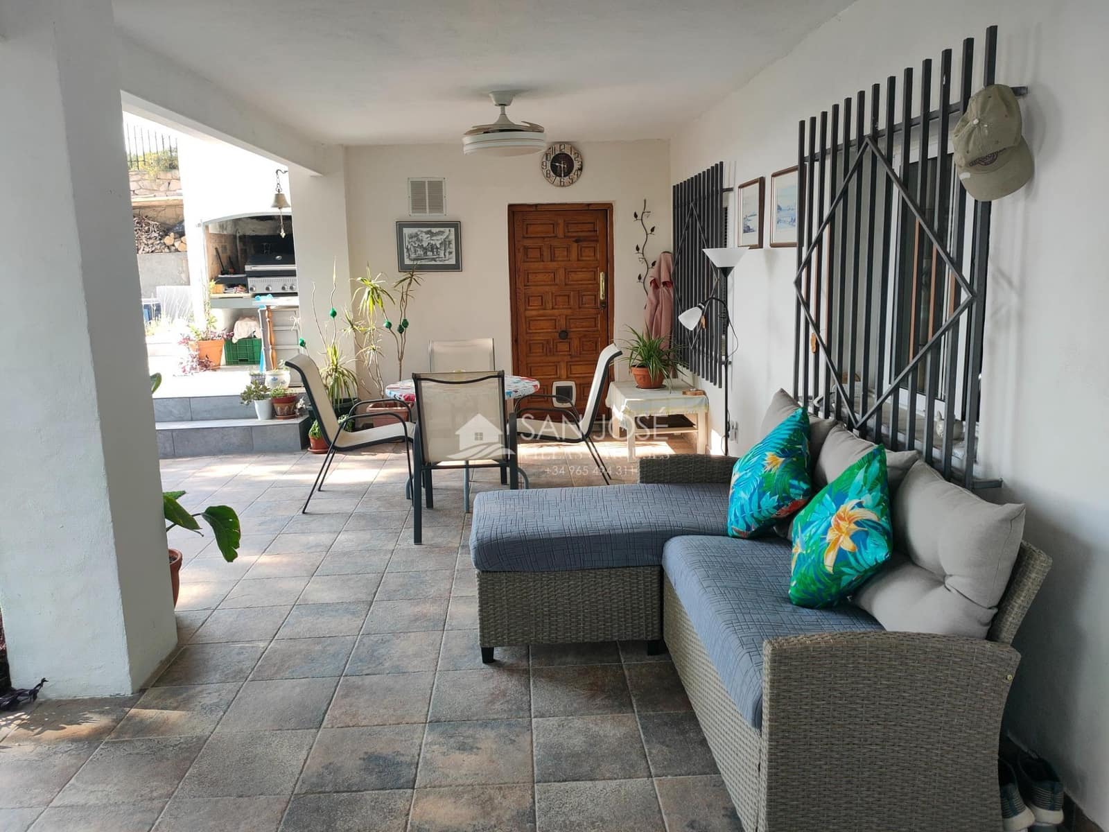 Chalet de 4 habitaciones en Elche / Elx en venta - 310.000 € (Ref: 9252287)