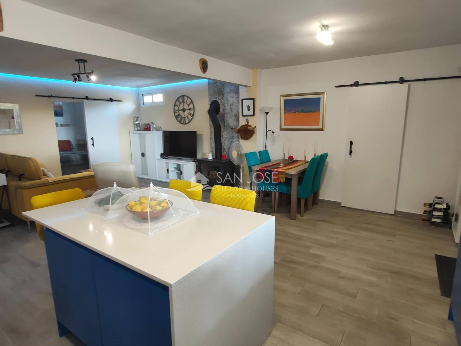 Chalet de 4 habitaciones en Elche / Elx en venta - 310.000 € (Ref: 9252287)