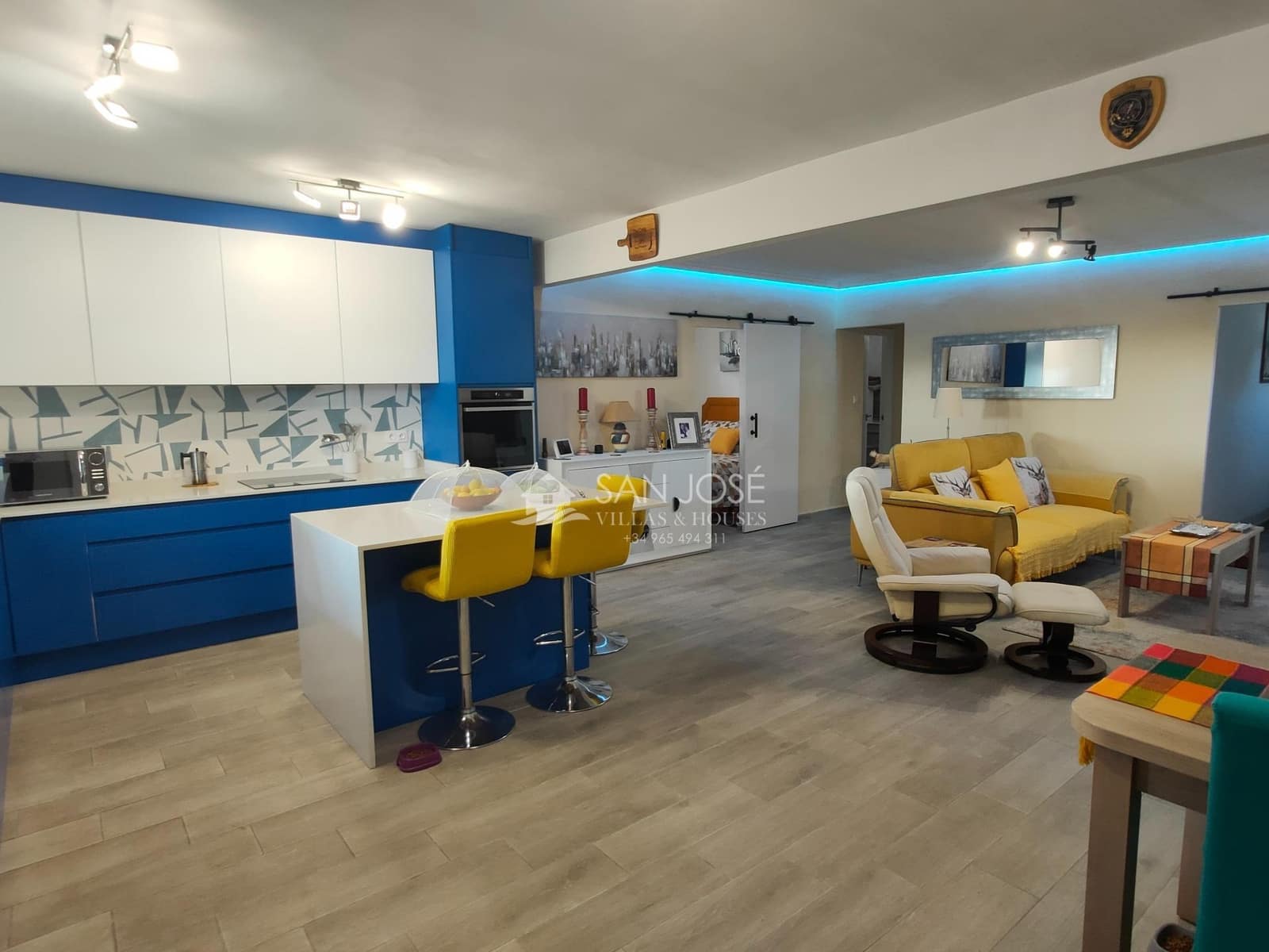 Chalet de 4 habitaciones en Elche / Elx en venta - 310.000 € (Ref: 9252287)